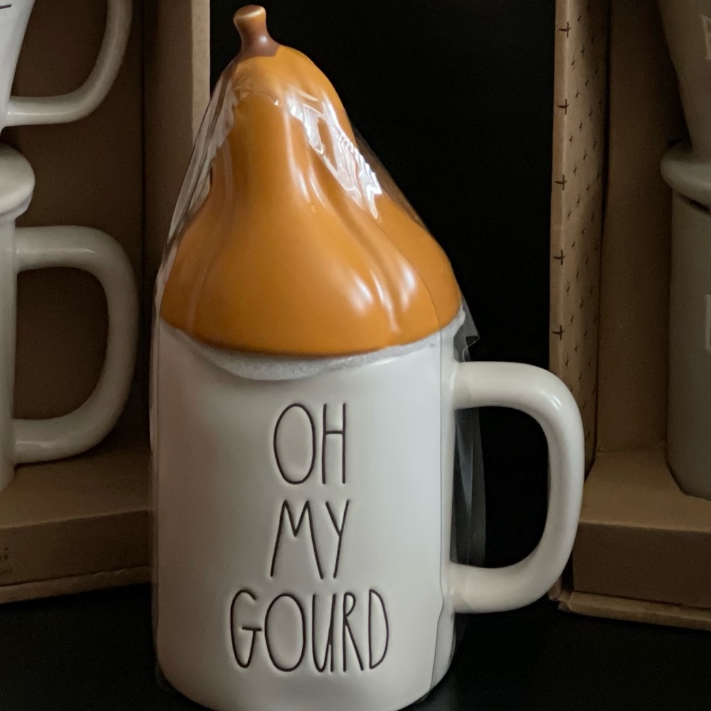 Rae Dunn cups with lids. Check out my other listings! “ Oh My Gourd”